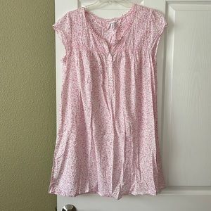 Women’s Nightgown